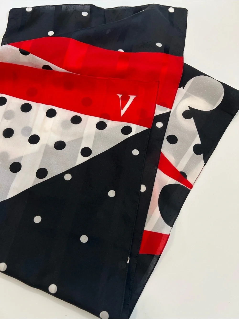 Avon - vintage red, black, white scarf 12x58”